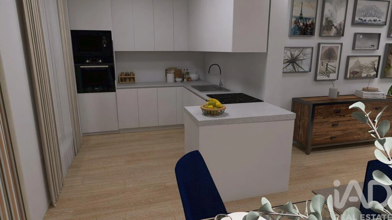 Apartamento T2 para Venda em Corroios Foto 2
