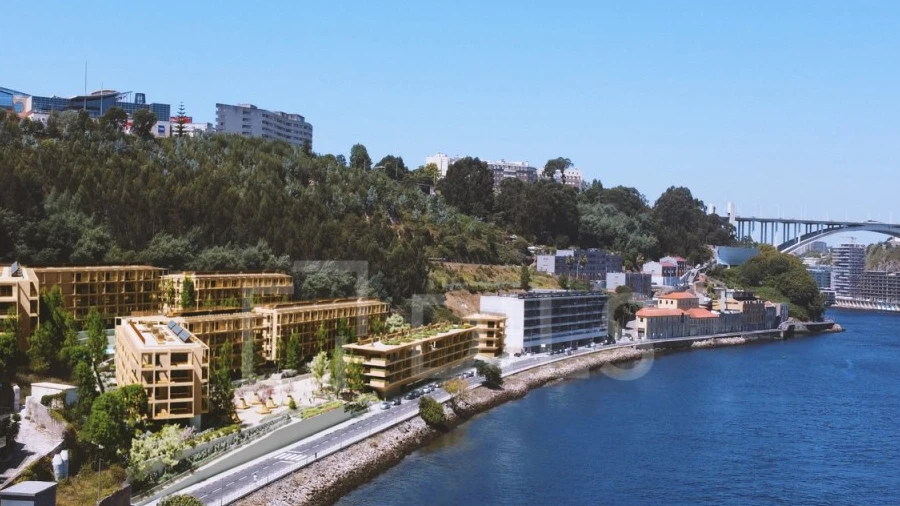 Loja para Venda em Santa Marinha e São Pedro da Afurada