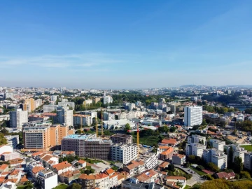 Apartamento T3 para Venda em Lordelo do Ouro e Massarelos