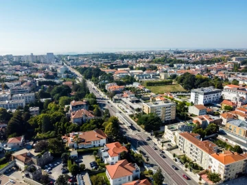 Apartamento T3 para Venda em Lordelo do Ouro e Massarelos