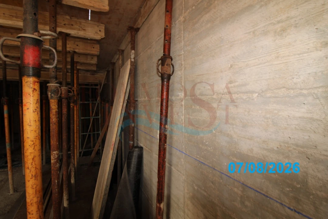 Moradia T4 para Venda em Montenegro Foto 10