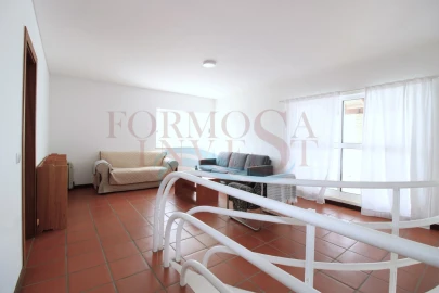 Moradia T5 para Venda em Moncarapacho e Fuseta