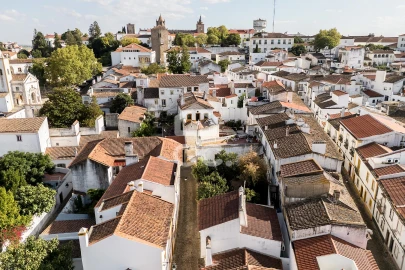 Moradia T2 para Arrendamento em Évora (São Mamede, Sé, São Pedro e Santo Antão)