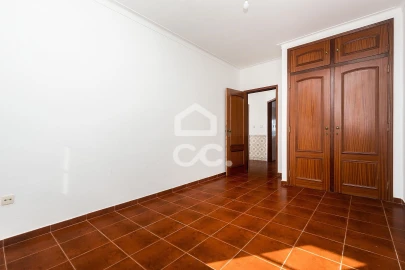Moradia T2 para Arrendamento em Malagueira e Horta das Figueiras