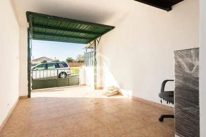 Moradia T2 para Arrendamento em Malagueira e Horta das Figueiras