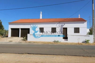 Moradia T3 para Arrendamento em Silves