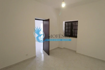 Moradia T3 para Arrendamento em Silves