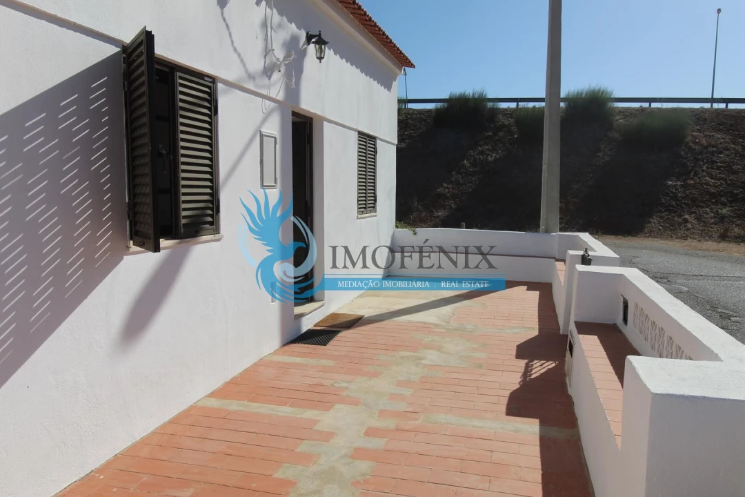 Moradia T3 para Arrendamento em Silves Foto 2