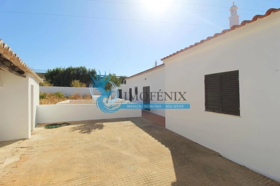 Moradia T3 para Arrendamento em Silves Foto 17