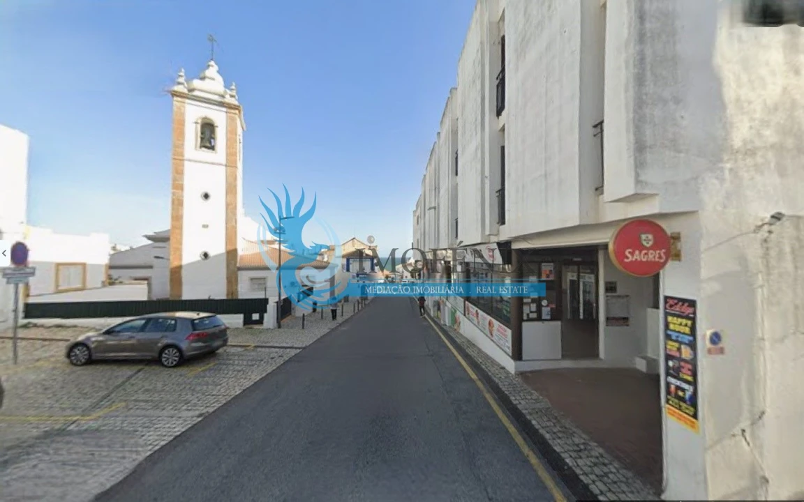 Garagem para Venda em Albufeira e Olhos de Água Foto 1