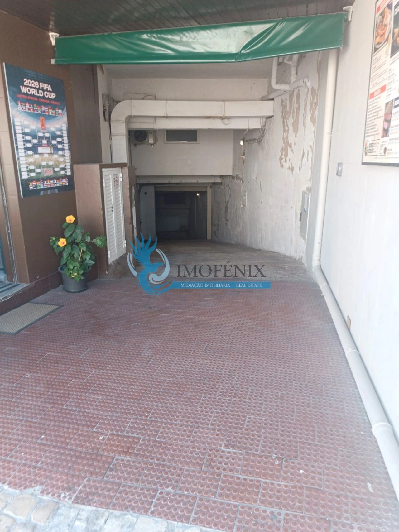 Garagem para Venda em Albufeira e Olhos de Água Foto 3