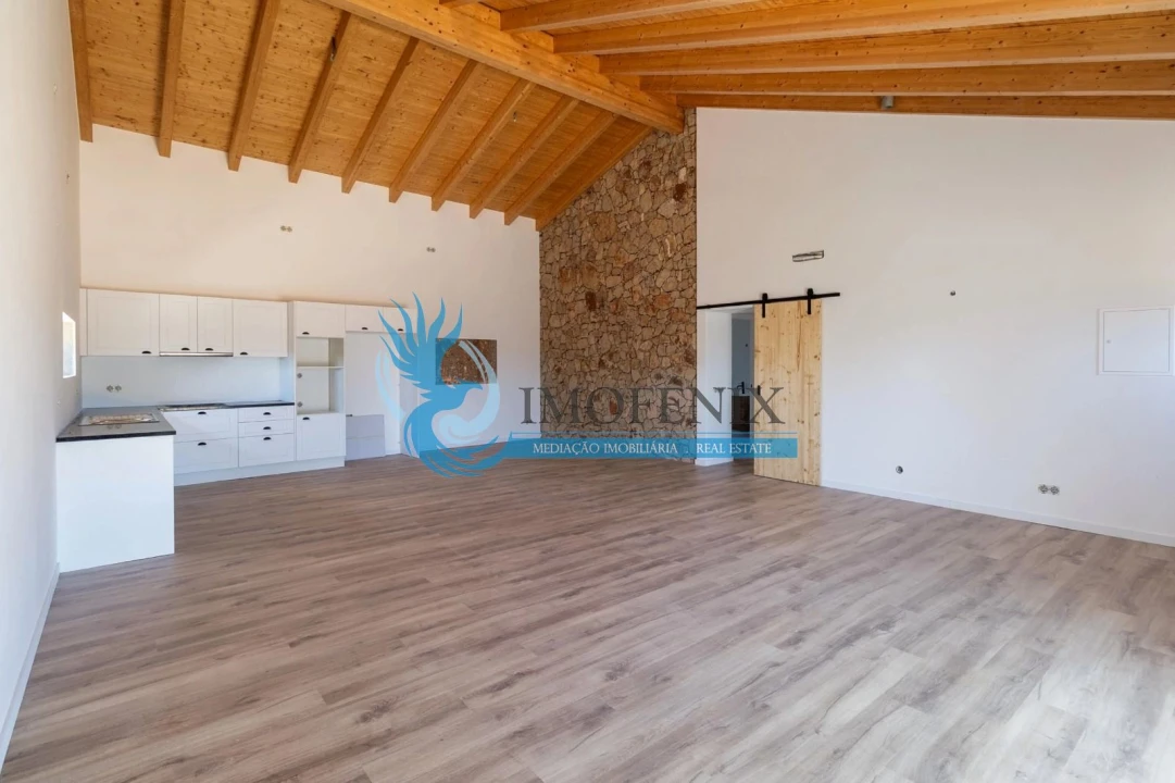 Moradia T2 para Venda em São Bartolomeu de Messines Foto 7