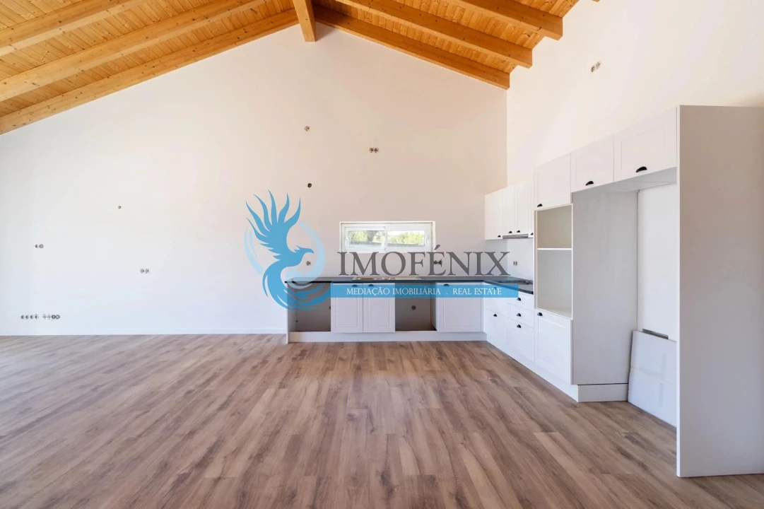 Moradia T2 para Venda em São Bartolomeu de Messines Foto 10