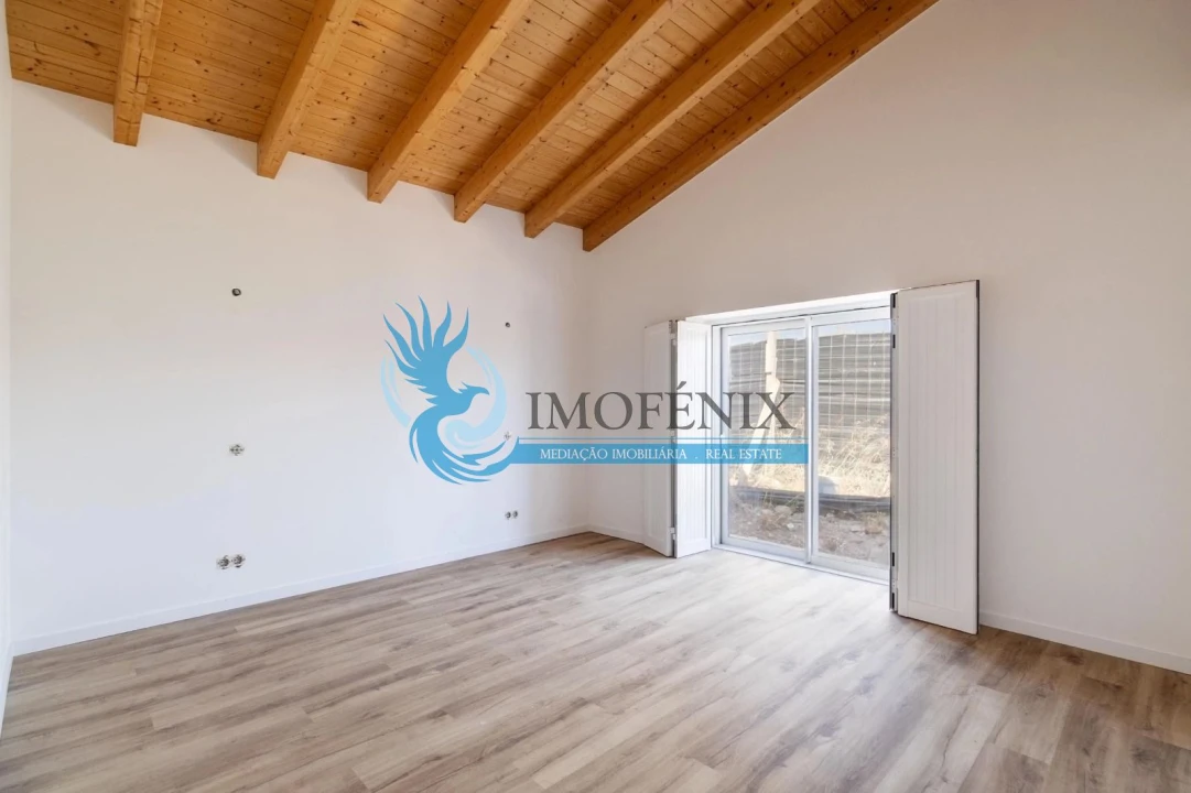 Moradia T2 para Venda em São Bartolomeu de Messines Foto 15