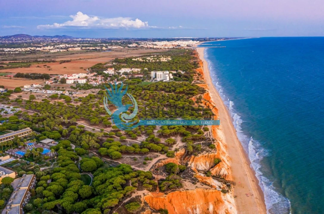 Apartamento T2 para Venda em Albufeira e Olhos de Água Foto 12