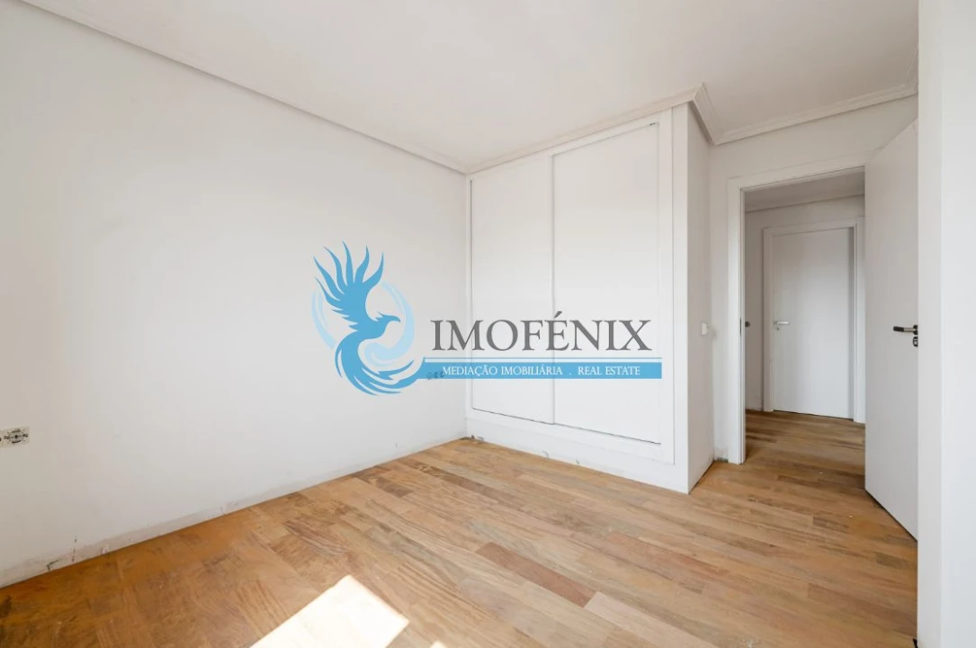 Apartamento T2 para Venda em Albufeira e Olhos de Água Foto 7