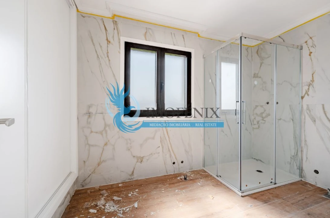 Apartamento T2 para Venda em Albufeira e Olhos de Água Foto 9