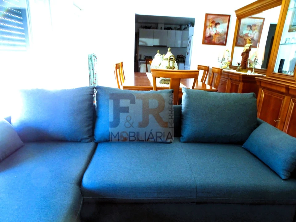 Moradia T1 para Venda em Fernao Ferro Foto 23
