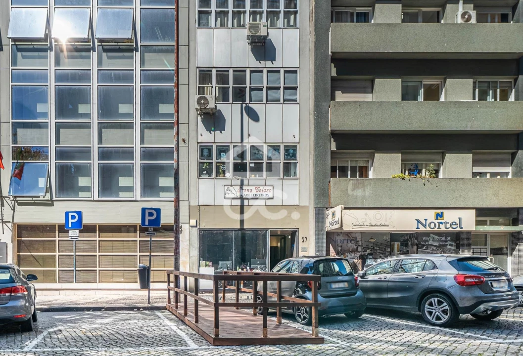 Apartamento para Venda em Cedofeita, Santo Ildefonso, Sé, Miragaia, São Nicolau e Vitória Foto 1