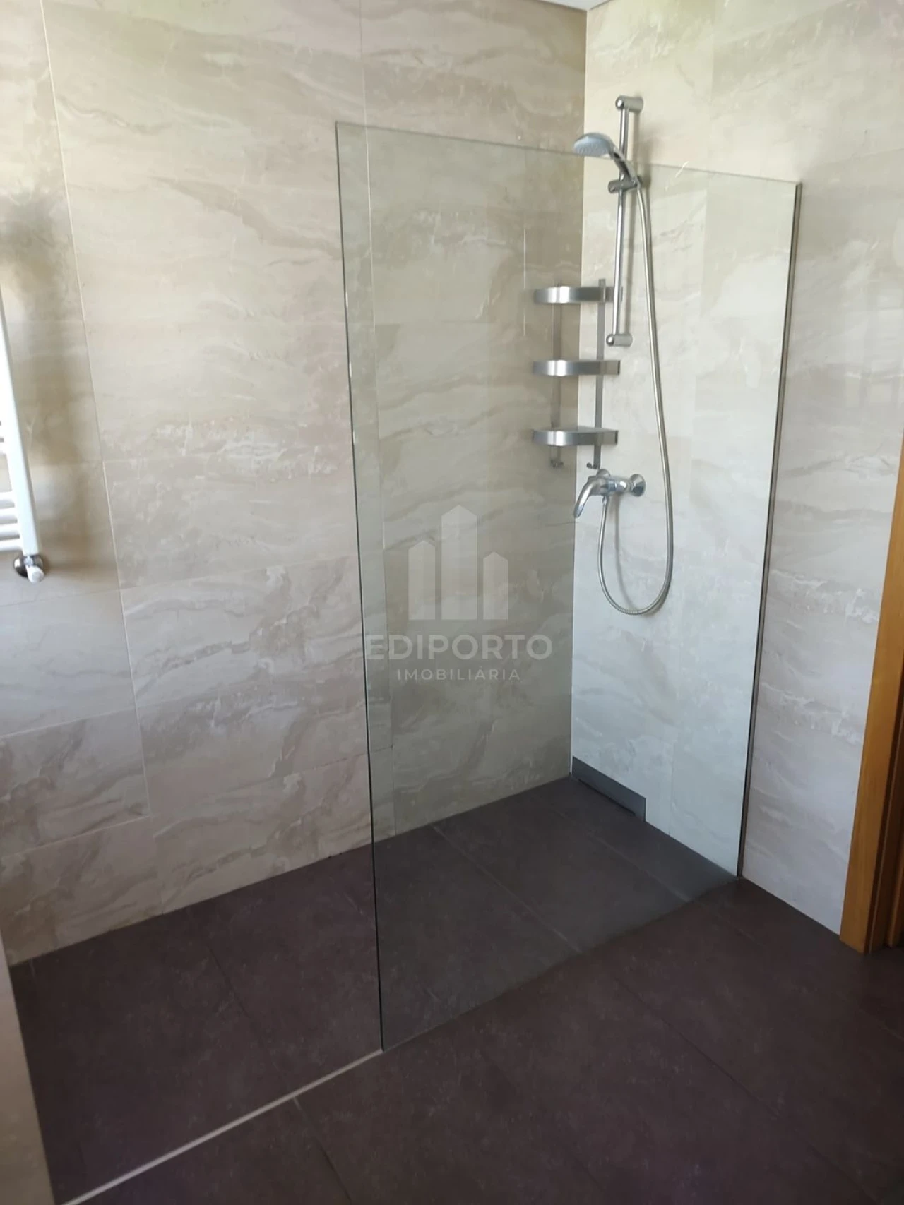 Apartamento T2 para Arrendamento em Cedofeita, Santo Ildefonso, Sé, Miragaia, São Nicolau e Vitória Foto 31