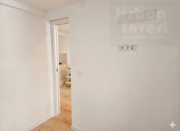 Apartamento T1 para Venda em Santa Maria Maior