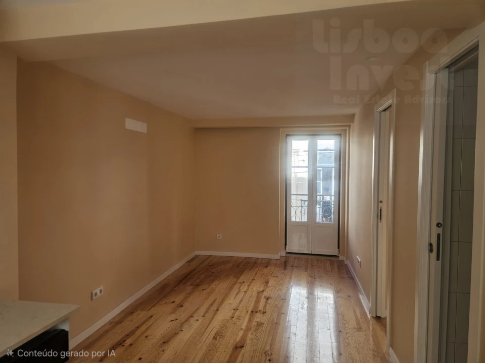 Apartamento T1 para Venda em Santa Maria Maior Foto 8