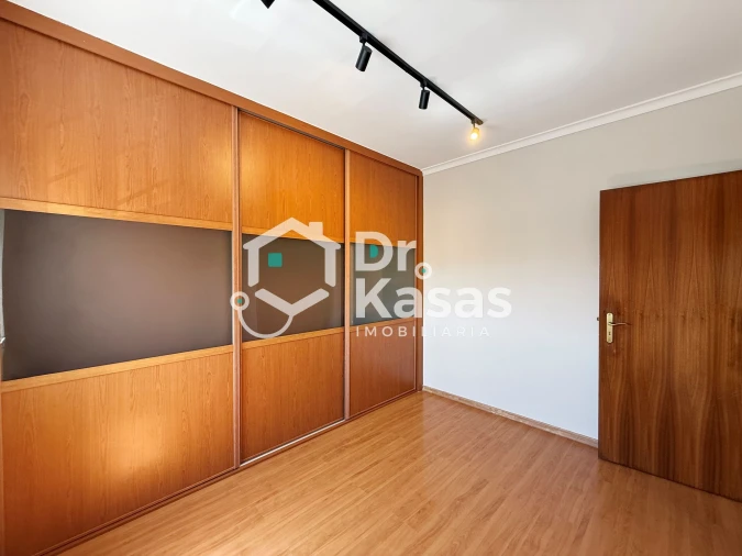 Moradia T3 para Venda em Azeitão (São Lourenço e São Simão) Foto 25