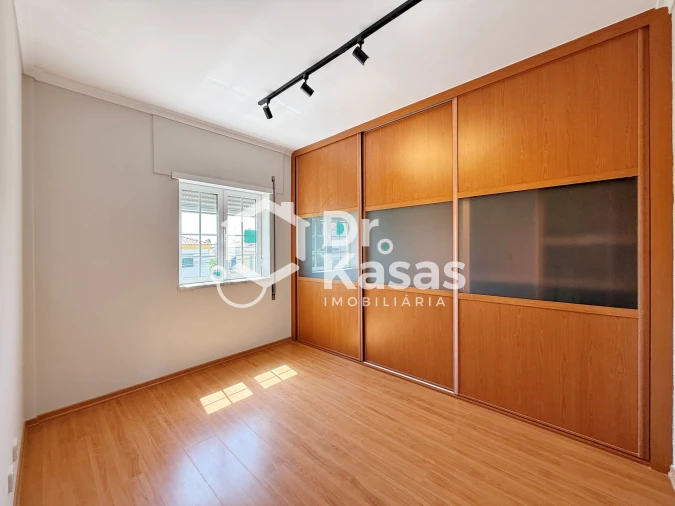 Moradia T3 para Venda em Azeitão (São Lourenço e São Simão) Foto 24