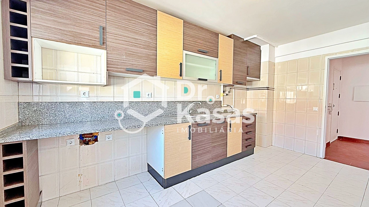 Apartamento T3 para Venda em Montijo e Afonsoeiro Foto 1