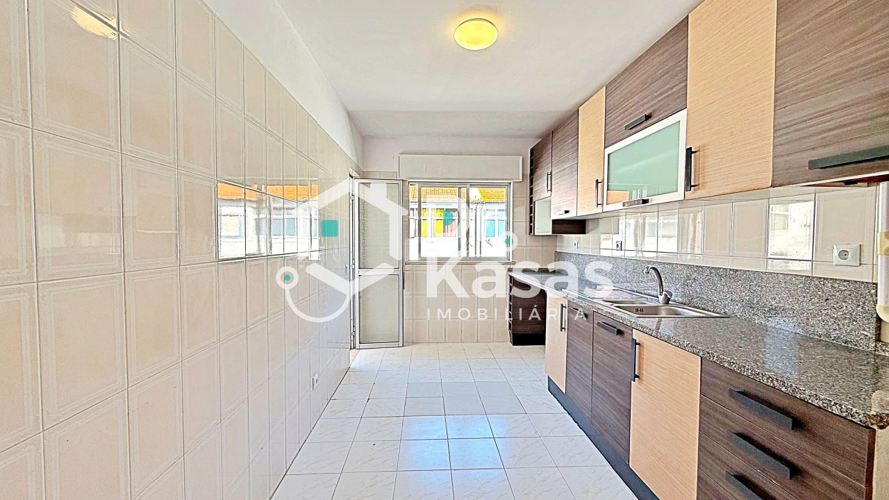 Apartamento T3 para Venda em Montijo e Afonsoeiro Foto 24