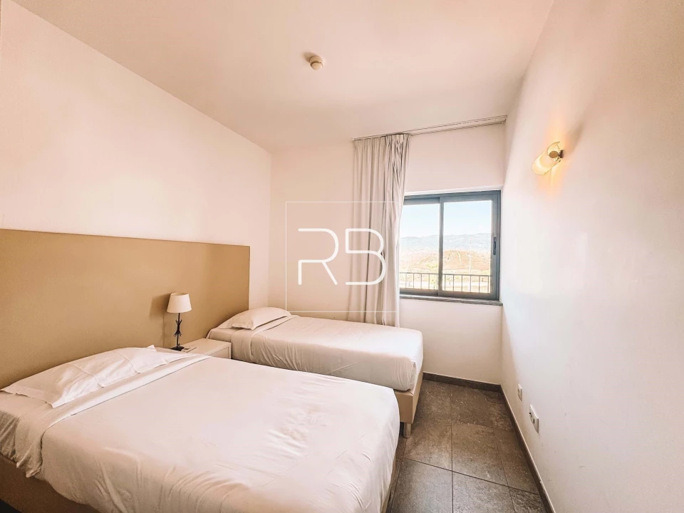 Apartamento T3 para Venda em Mexilhoeira Grande Foto 10