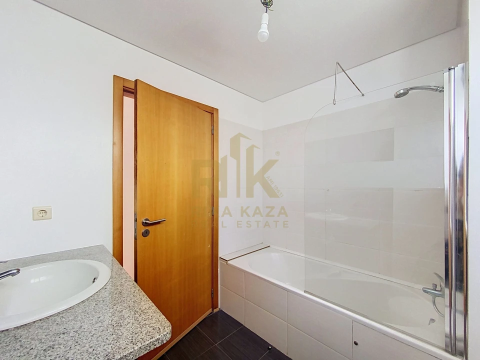 Apartamento T2 para Venda em Santo Antonio Foto 13