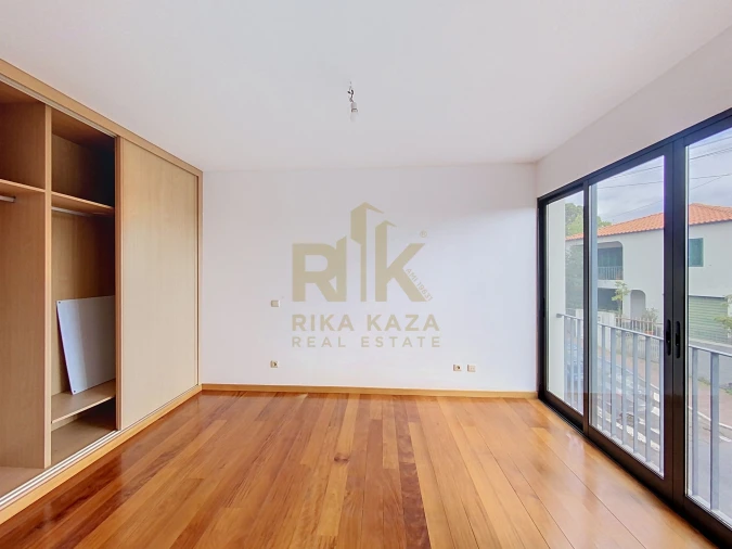 Apartamento T2 para Venda em Santo Antonio Foto 14