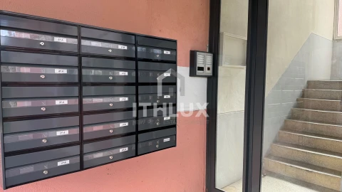 Apartamento T3 para Venda em Benfica