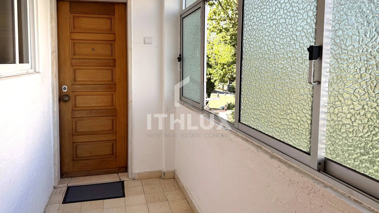 Apartamento T3 para Venda em Benfica Foto 2
