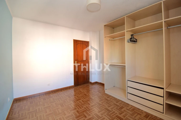 Apartamento T3 para Venda em Benfica Foto 14