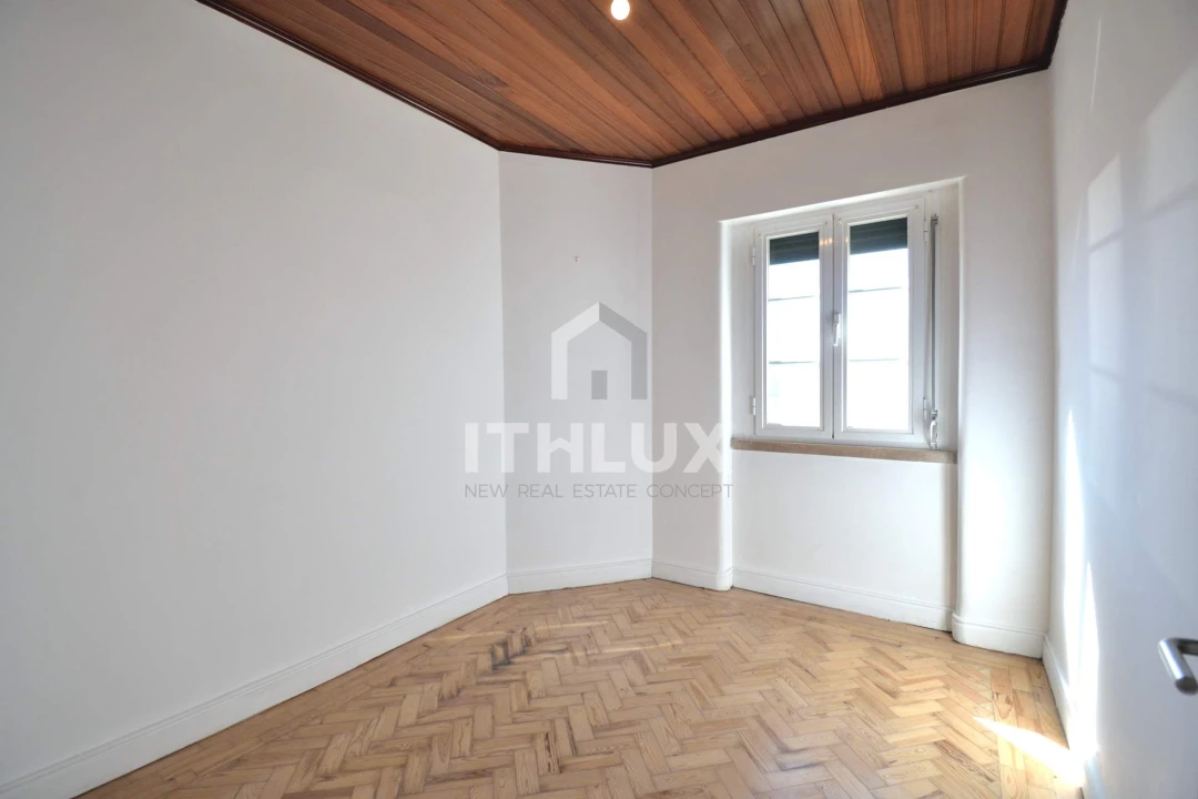 Apartamento T4 para Arrendamento em Avenidas Novas Foto 33