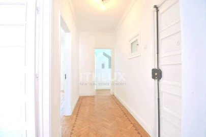 Apartamento T4 para Arrendamento em Avenidas Novas