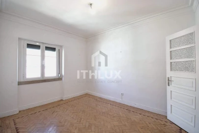 Apartamento T4 para Arrendamento em Avenidas Novas