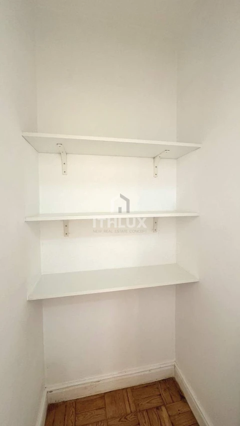 Apartamento T4 para Arrendamento em Avenidas Novas