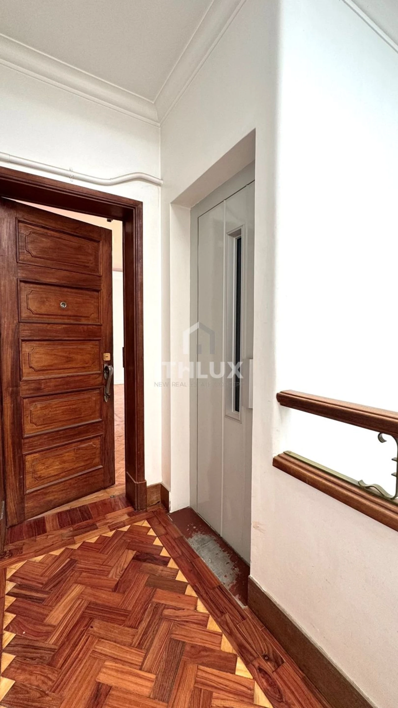 Apartamento T4 para Arrendamento em Avenidas Novas Foto 4