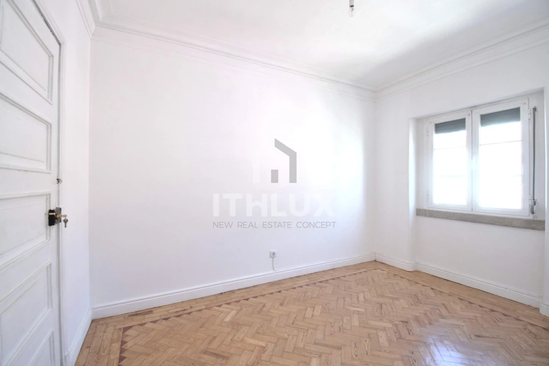Apartamento T4 para Arrendamento em Avenidas Novas Foto 31