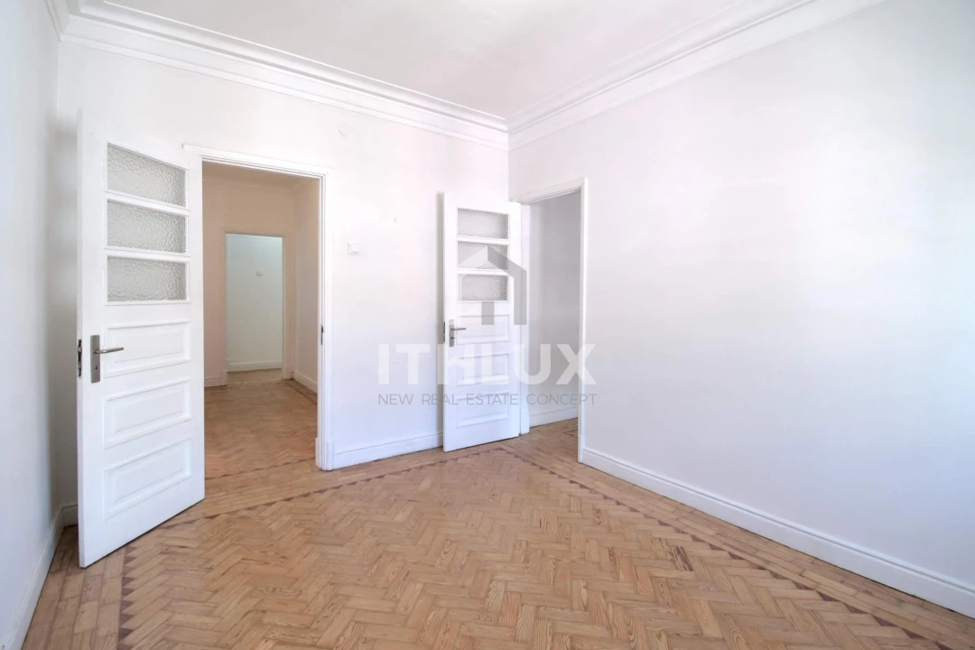 Apartamento T4 para Arrendamento em Avenidas Novas Foto 28