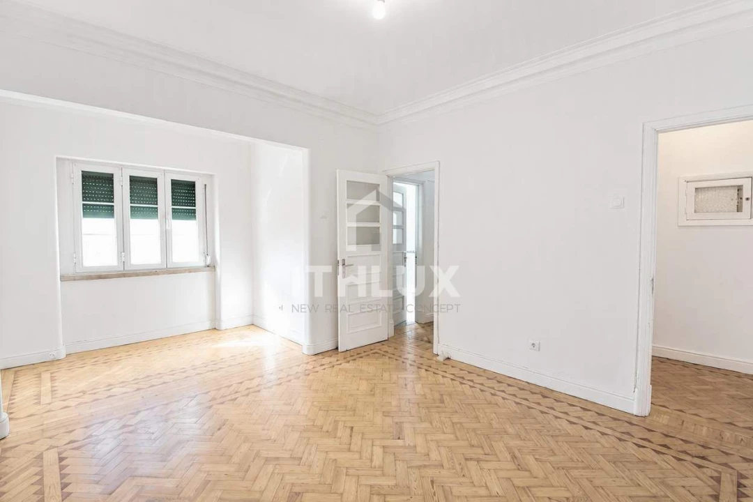 Apartamento T4 para Arrendamento em Avenidas Novas Foto 8
