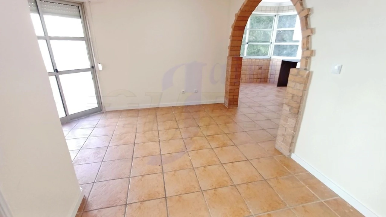 Apartamento T3 para Venda em Algueirão-Mem Martins Foto 7