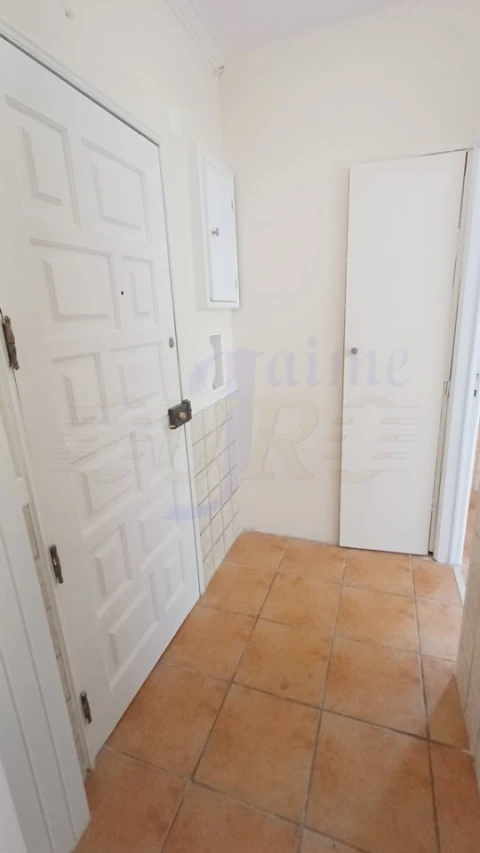 Apartamento T3 para Venda em Algueirão-Mem Martins