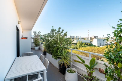 Apartamento T3 para Venda em Parque das Nações