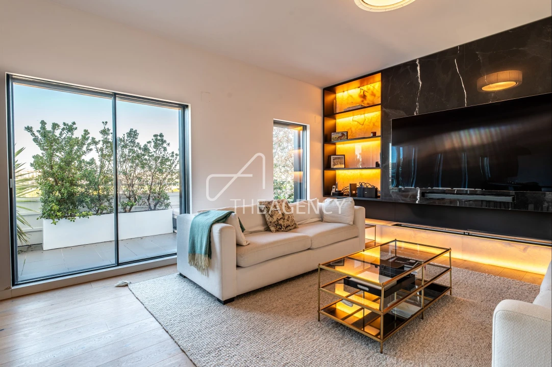 Apartamento T3 para Venda em Parque das Nações Foto 5