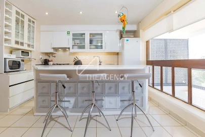 Apartamento T3 para Arrendamento em Quarteira