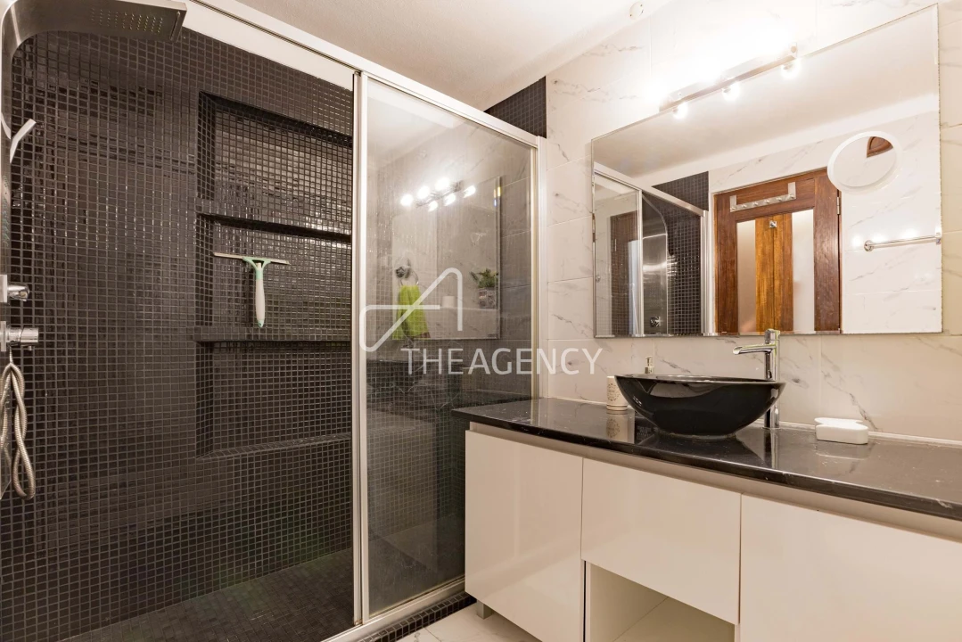 Apartamento T3 para Arrendamento em Quarteira Foto 15